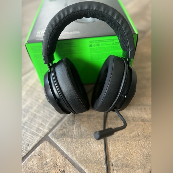 Razor Kraken multi-platform wired gaming headset | Black - Picture 13 of 13